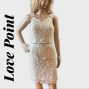 Love POINT Off-White/Beige Lace Overlay Dress